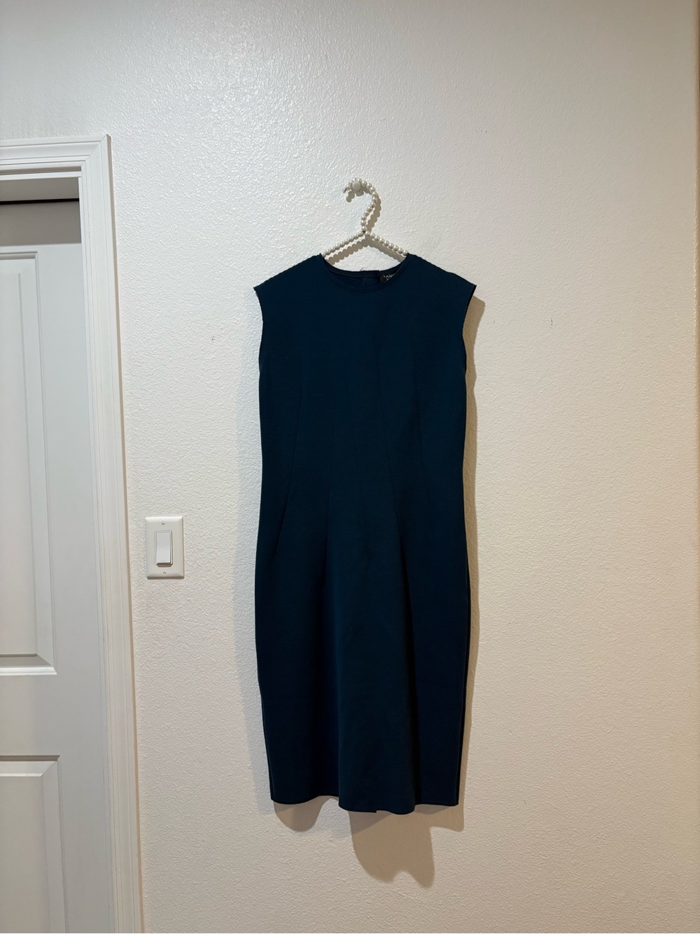 Lanvin size 40 Sleeveless Dark Navy Sheath Dress Wool